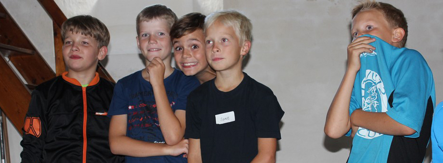 Pinseløb for minikonfirmander