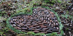 Landart med kristne symboler